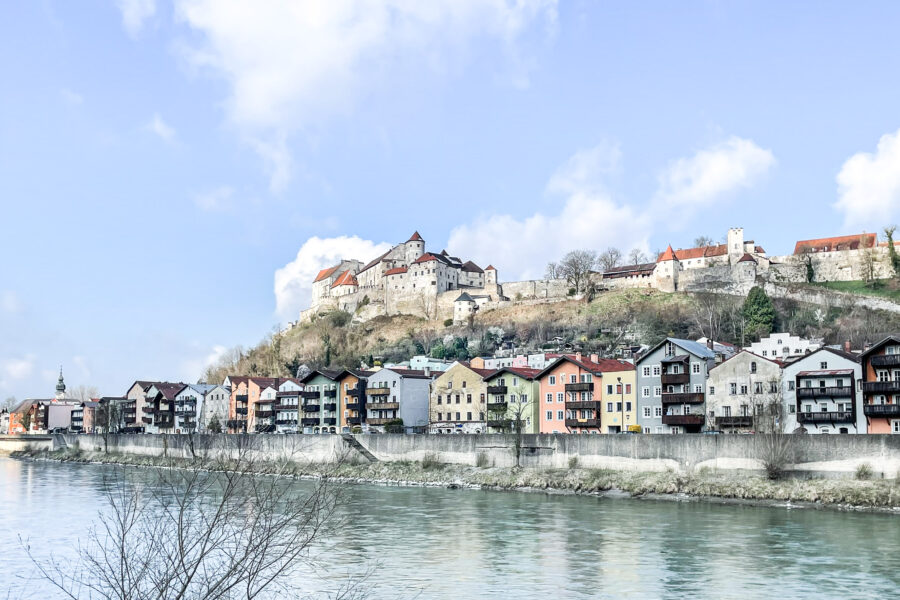 Sanierung Hochwasserschutzwand und Sickergang an der Salzlände