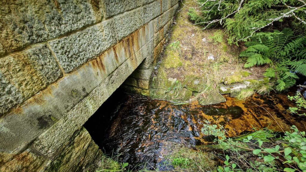Bruecke-Fuhrbach-1